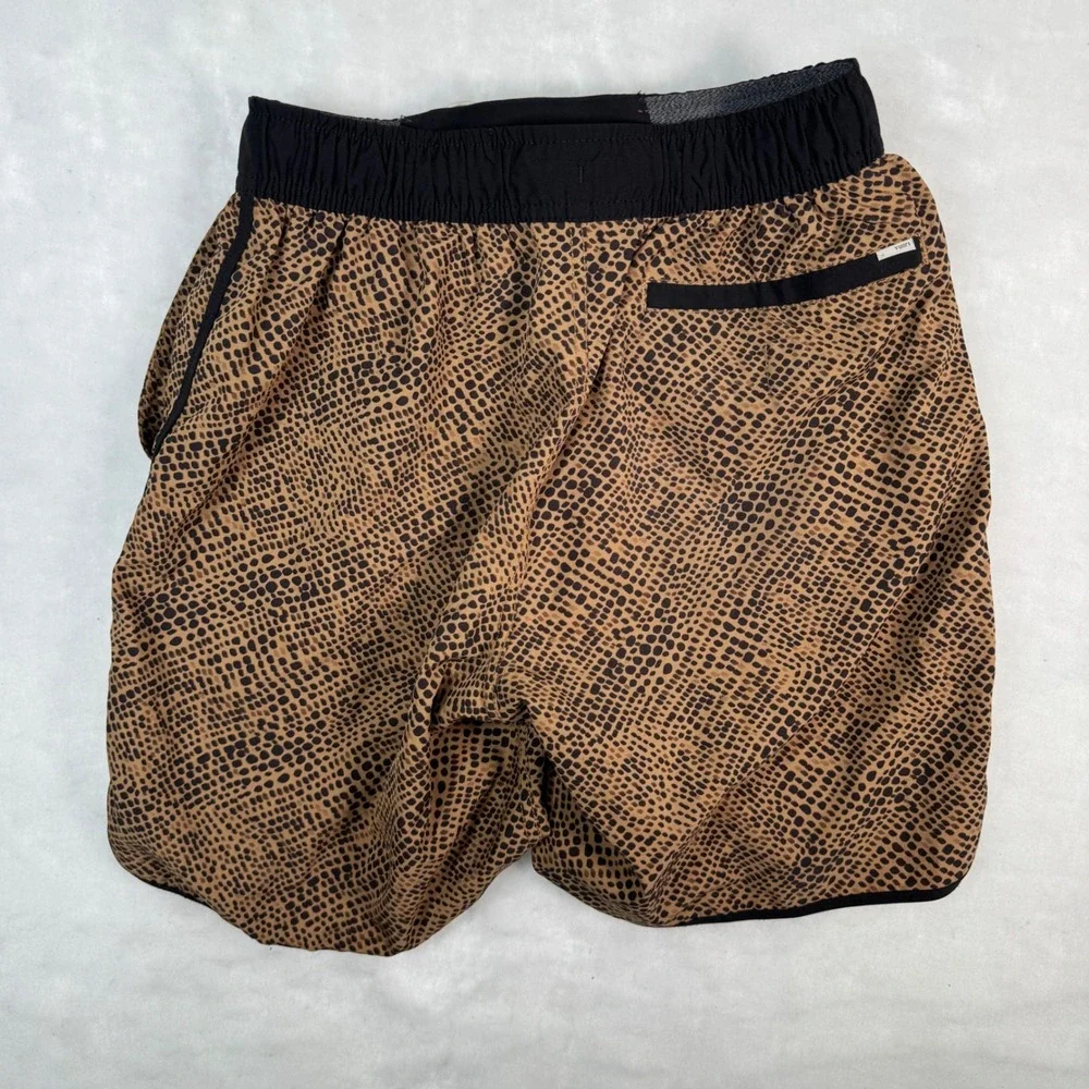 Vuori Banks‎ Shorts Men's S Animal Print 7